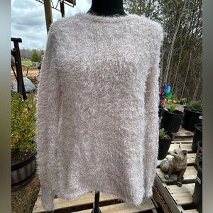 EST. 1946. Shag sweater with metallics. Cream. Size medium.